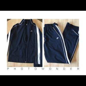 SET JACKET AND PANT NIKE